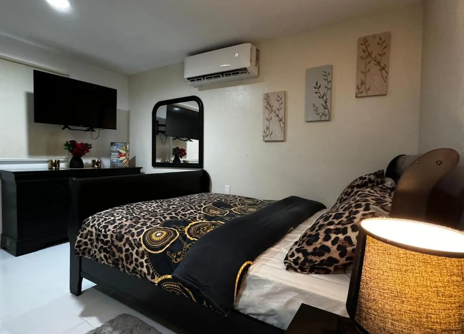 Sinai Vacation Rentals Willemstad
